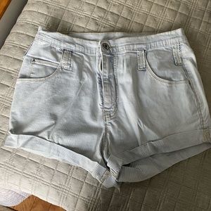 URBAN OUTFITTERS - Stripe Rolled High Waist Short